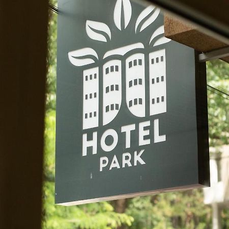 Hotel Park Pristina Exterior foto